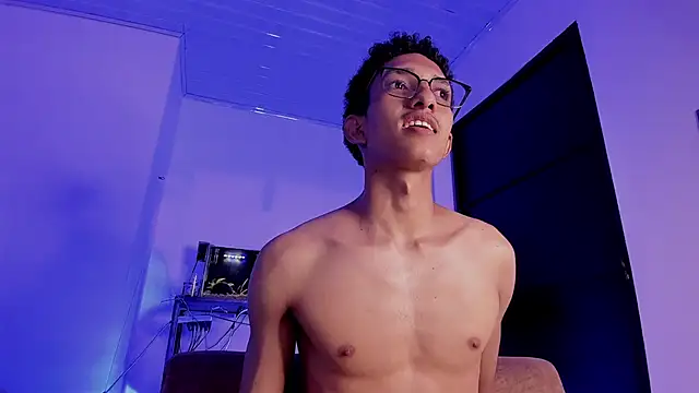 Cj_davis_'s cam snapshot