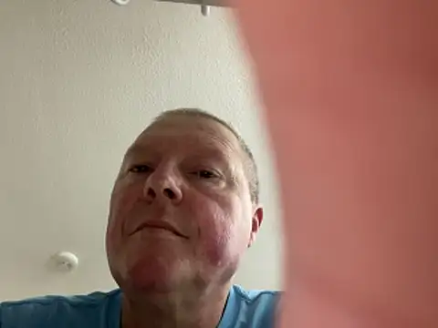 boilinghot123's cam snapshot