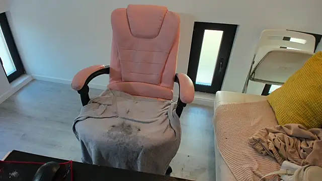 Dyana_Kaylinn's cam snapshot