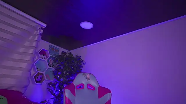 Lana_Dreams_'s cam snapshot