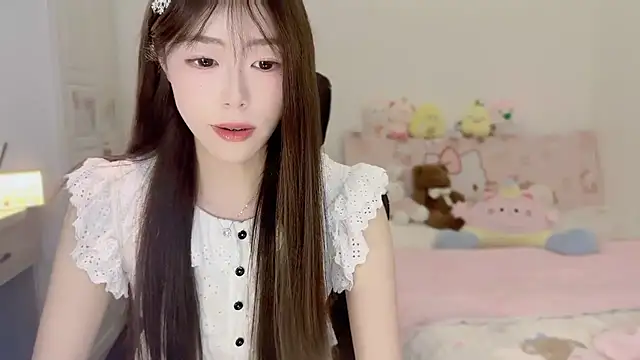 Onecutelittle's cam snapshot