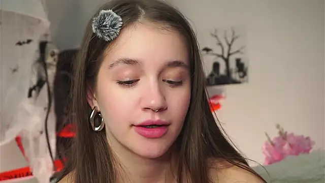 AmiLewis live sex cam