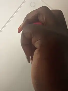 JuicyEve live sex cam