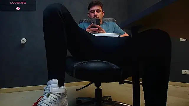 EnzoRace's cam snapshot