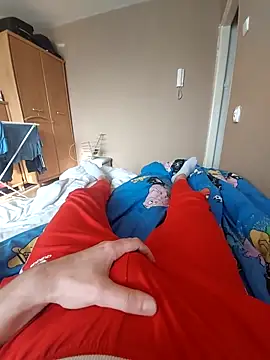 MlodyDres's cam snapshot