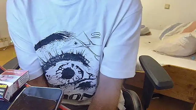 KmlBI26's cam snapshot