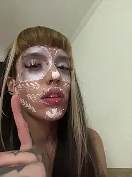 Newmeshh's cam snapshot