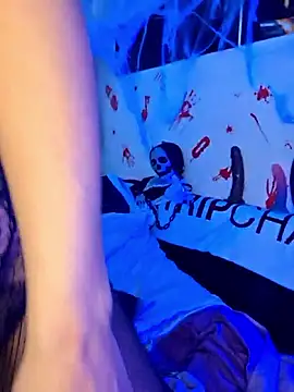 SpicyVicky live sex cam