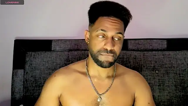 bbcblackhot34's cam snapshot