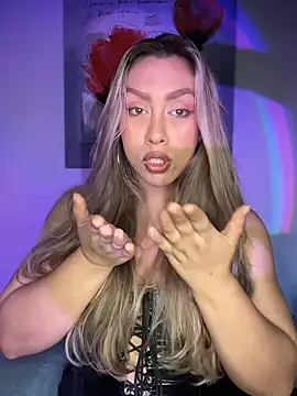 Im_sophiie live sex cam