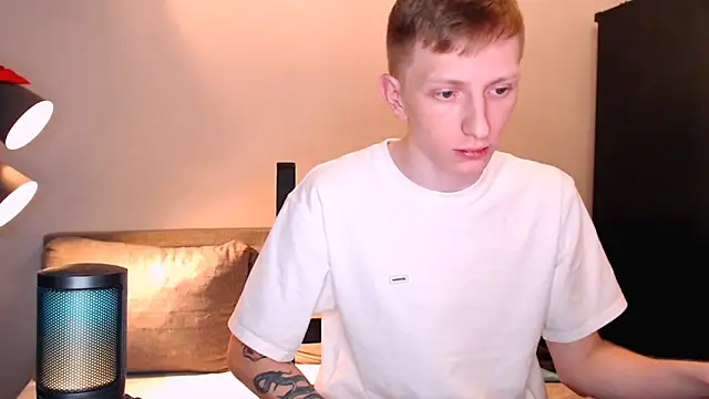 juliaanddima's cam snapshot