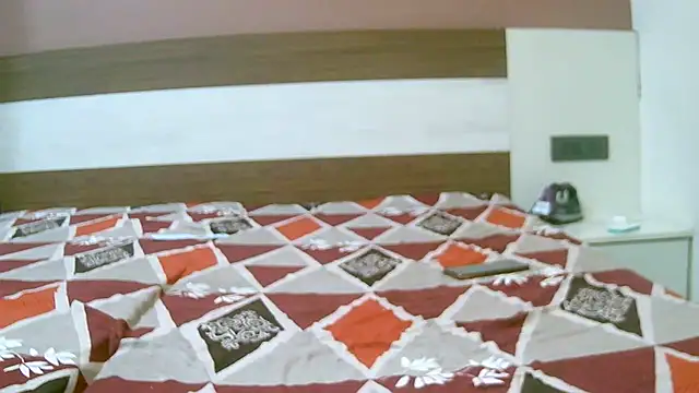 ragini_m_m_s's cam snapshot