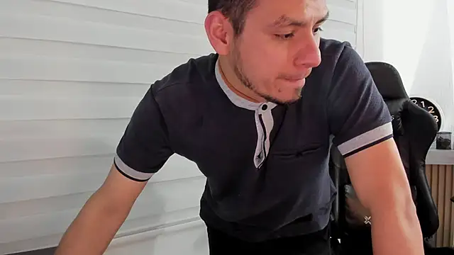 Rick_Adams's cam snapshot