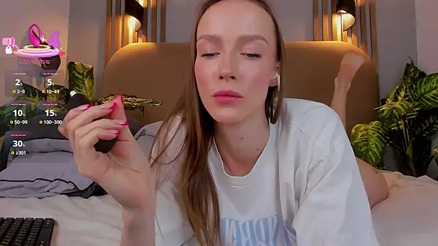 Kira_Quinn live sex cam