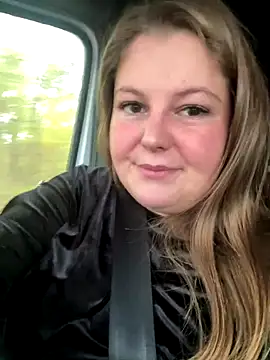 BootyLola live sex cam