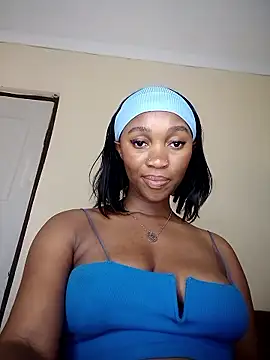 Hannah_107 live sex cam