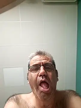 delfi6's cam snapshot