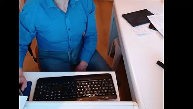 dutchpornking's cam snapshot