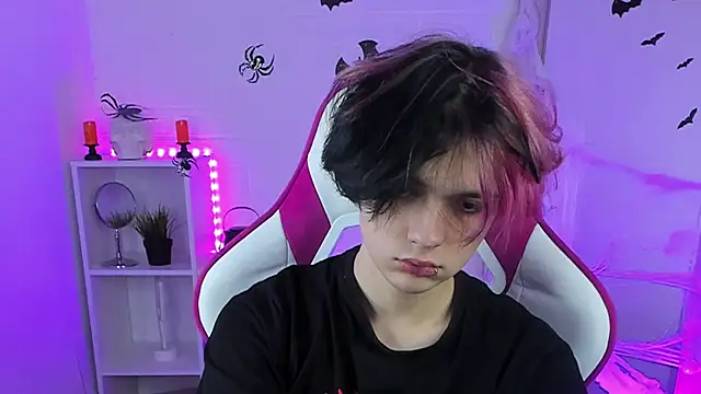 Justin_Care live sex cam