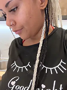 HaileyDiana live sex cam