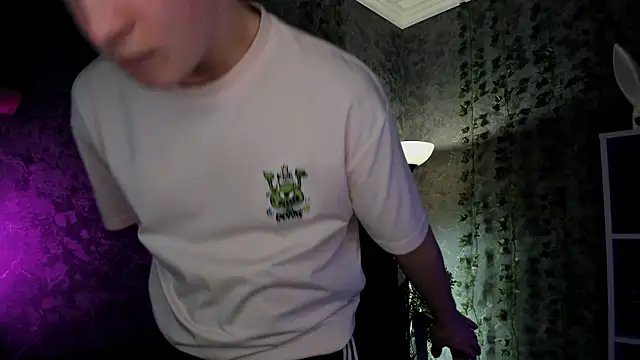 AlexxSweet's cam snapshot