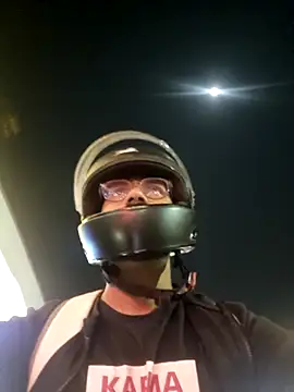 YoursThickDick's cam snapshot