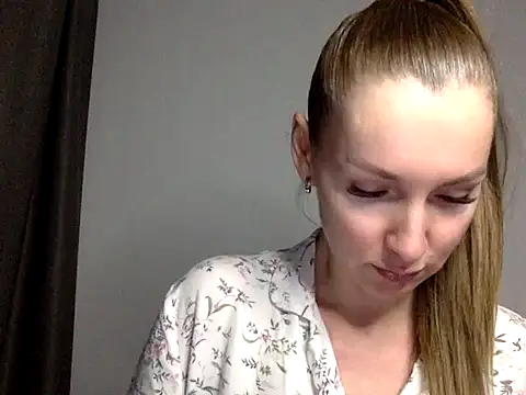 Varnyx's cam snapshot