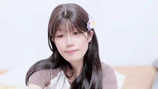 AloneDandelion live sex cam