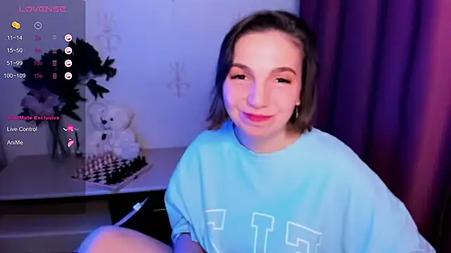 KindHazelHere_'s cam snapshot