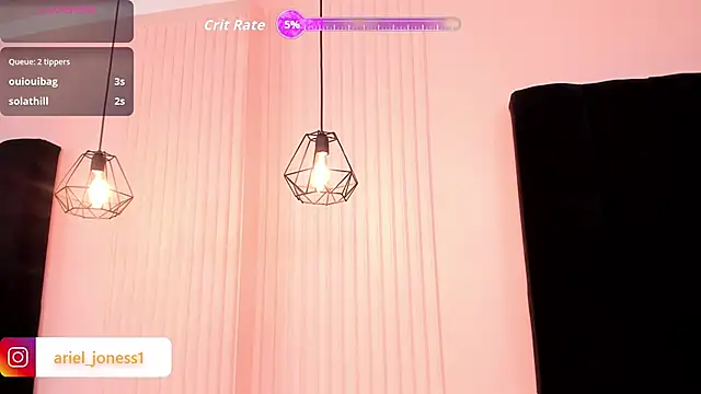 ariel_jonees's cam snapshot