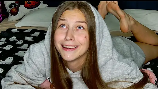 MissEmilyMiller's cam snapshot