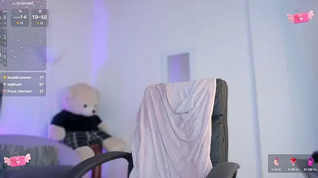 Allyson_aisha's cam snapshot