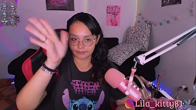 lila_kitty81's cam snapshot