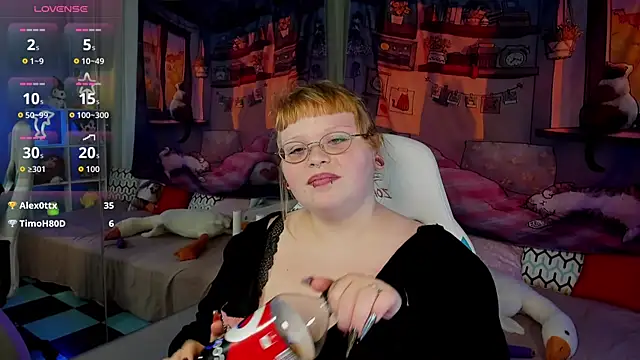 LottieReed's cam snapshot