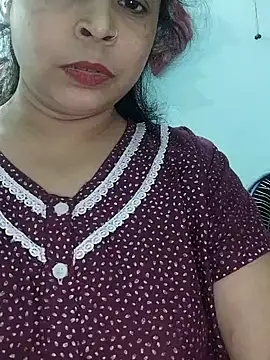 DesiRiya101's web cam