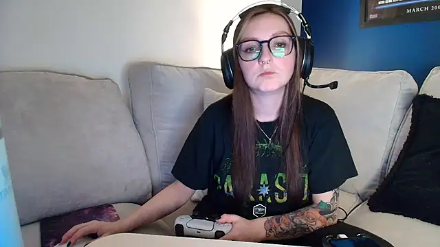 short_sweetpea's cam snapshot