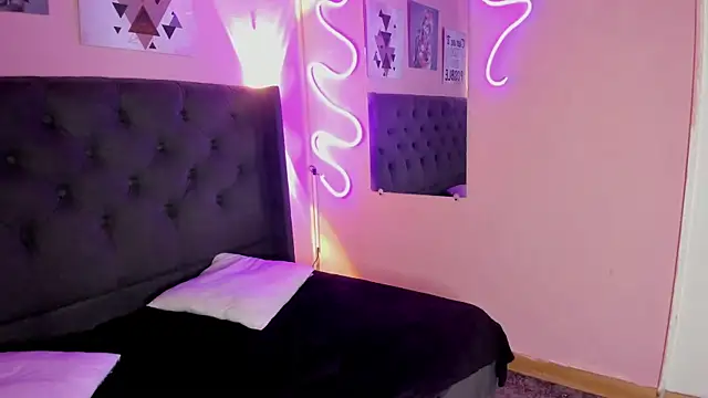 Bluee_bombon's cam snapshot