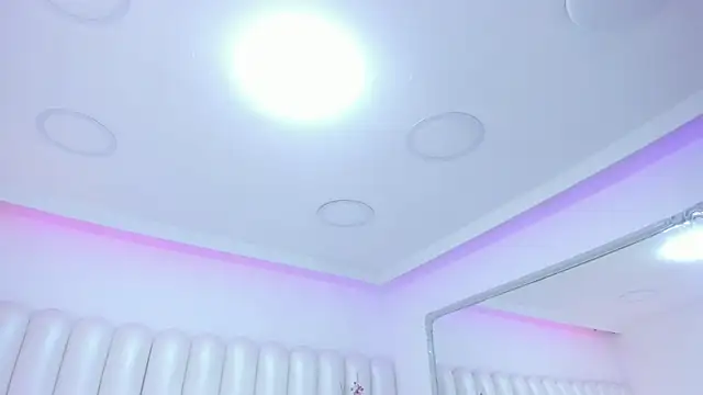 BarbieMonet's cam snapshot