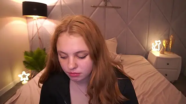 SnowWhiti's cam snapshot