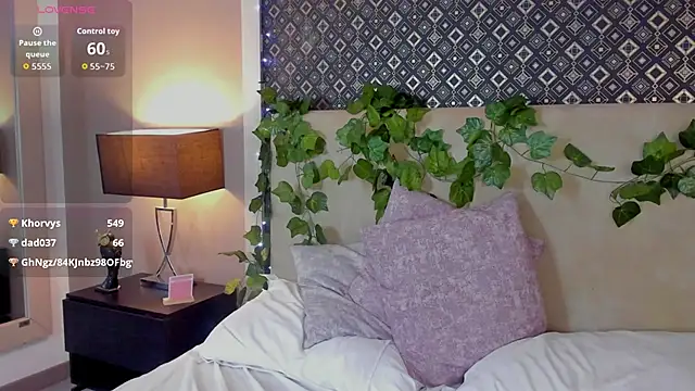 GabrielaBali's cam snapshot