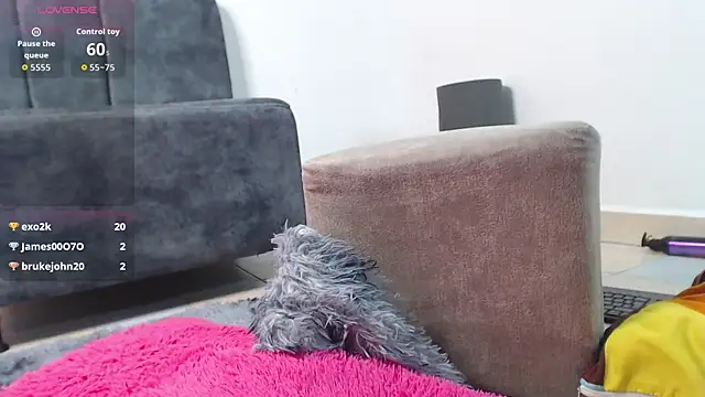 Mia_fox29's cam snapshot