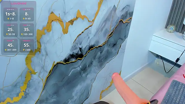 shely_mood's cam snapshot