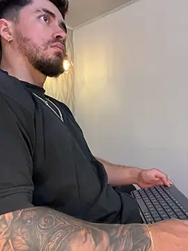 Brad_Summer live sex cam