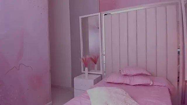 luna_hot_ass's cam snapshot