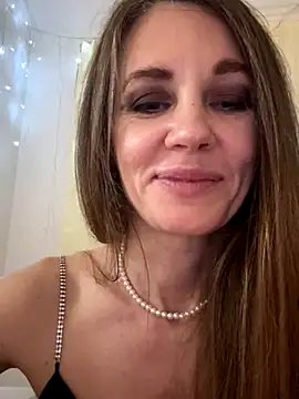 LucieMack's cam snapshot