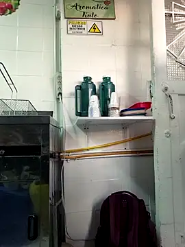 HOLY_DOLL's cam snapshot