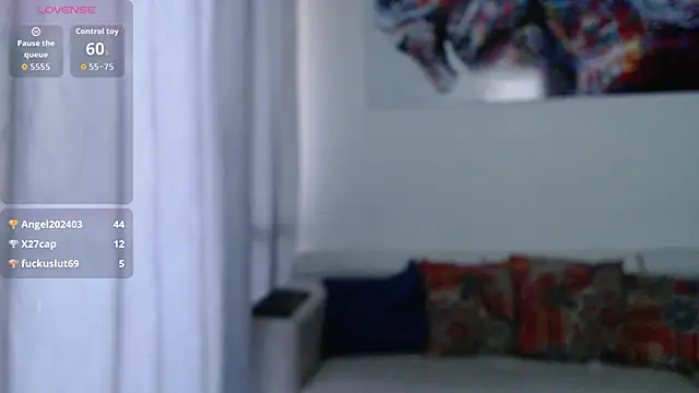 Tinymilf_'s cam snapshot