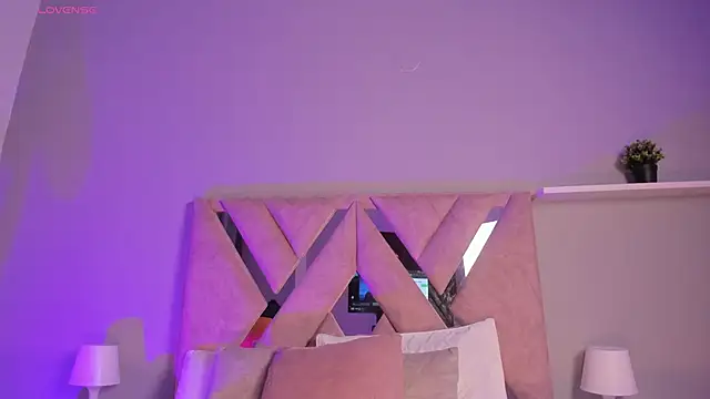 victoria_becker_'s web cam