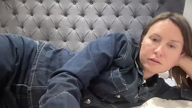 eatmypie69's cam snapshot