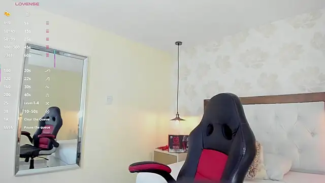 IRISCLARK1's cam snapshot